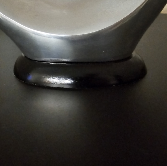 Designer Vase - Picture 4 of 7